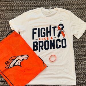 NEW Official Broncos T-Shirt Medium with Drawstring Bag and Bracelet